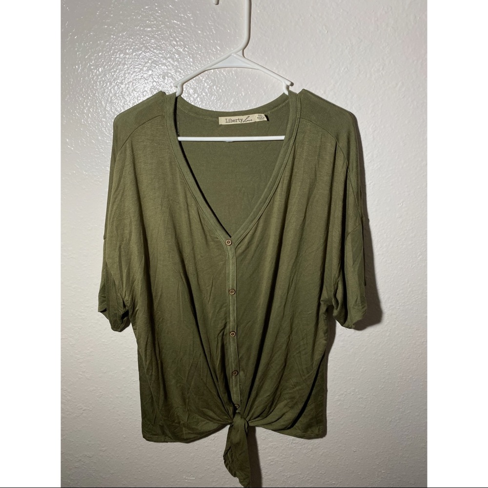 Green T-shirt